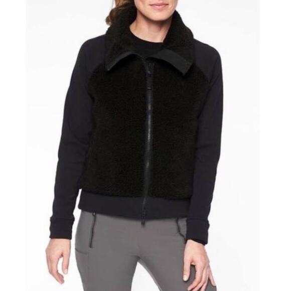 Athleta Range Sherpa Full-Zip Jacket in Black Size Small - Picture 1 of 5